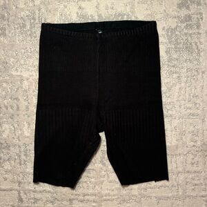 kikiriki black ribbed stretchy knit biker shorts